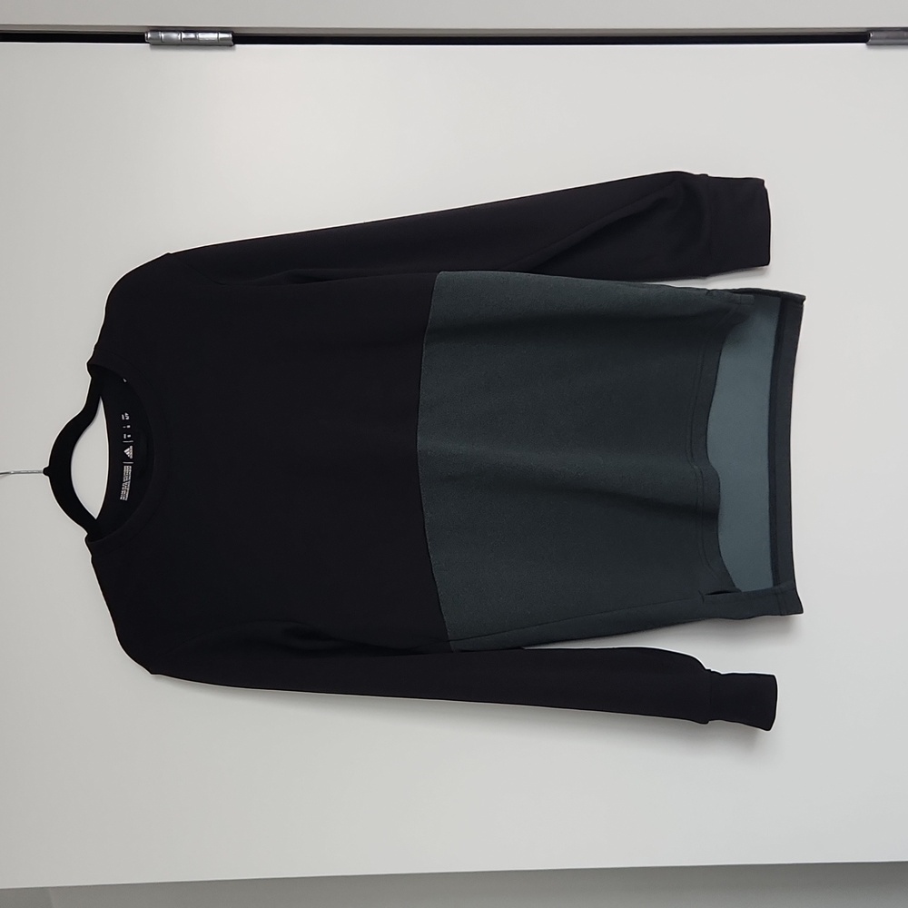 Adidas Black and Grey Sweatshirt